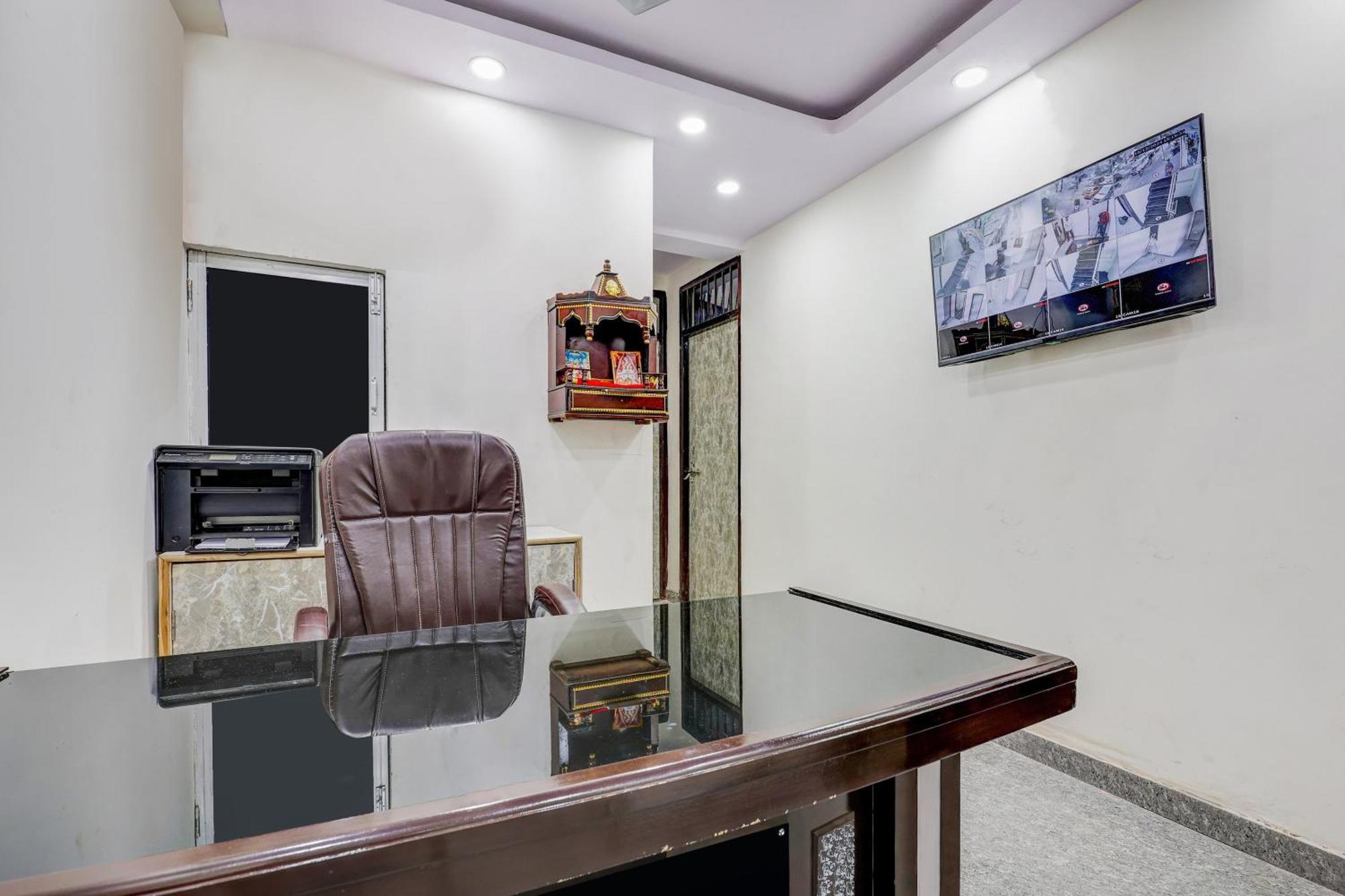 Hotel O Govind Residency New Delhi Exterior foto